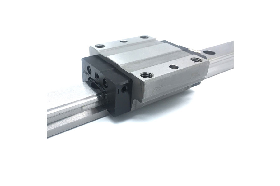 怎么選擇生產(chǎn)直線導(dǎo)軌的材料？